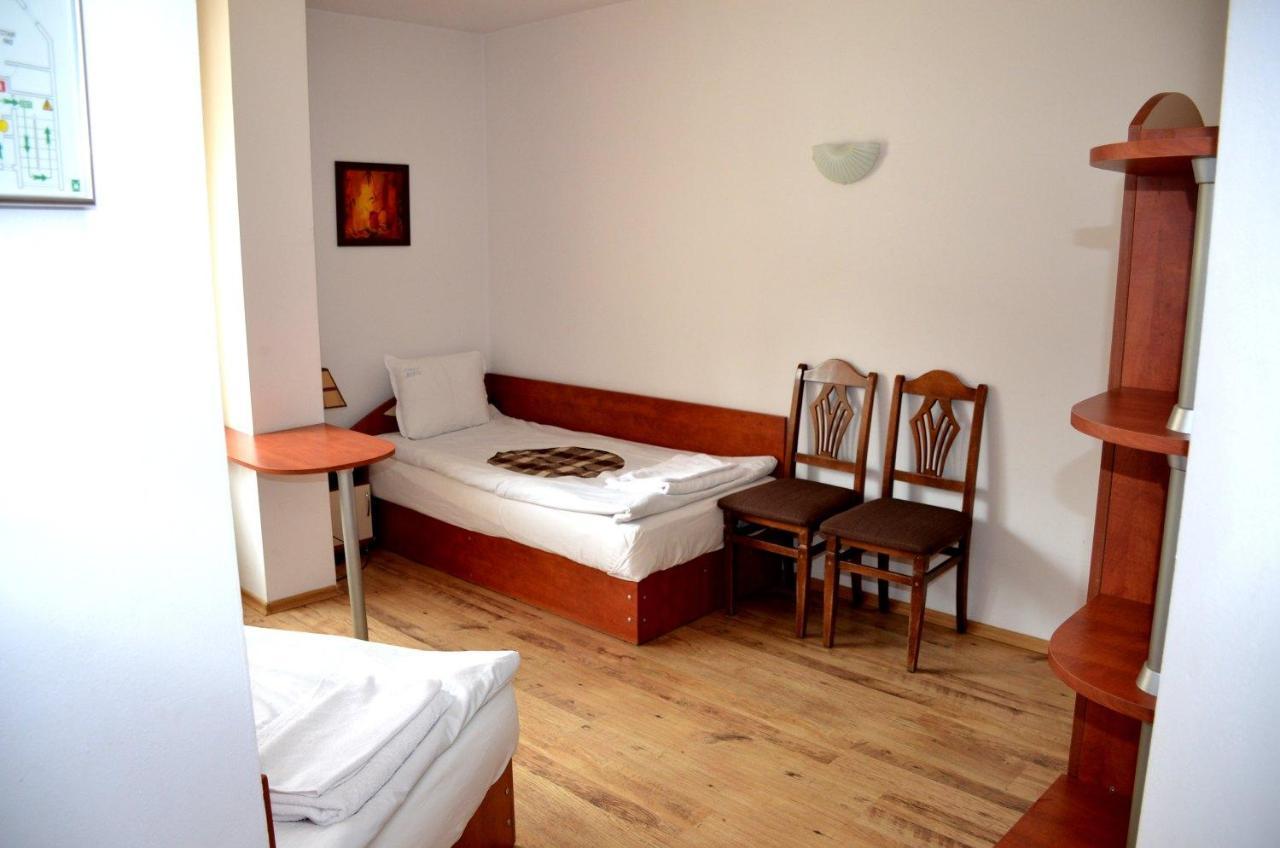 Family Hotel Daisy Borino Exterior foto