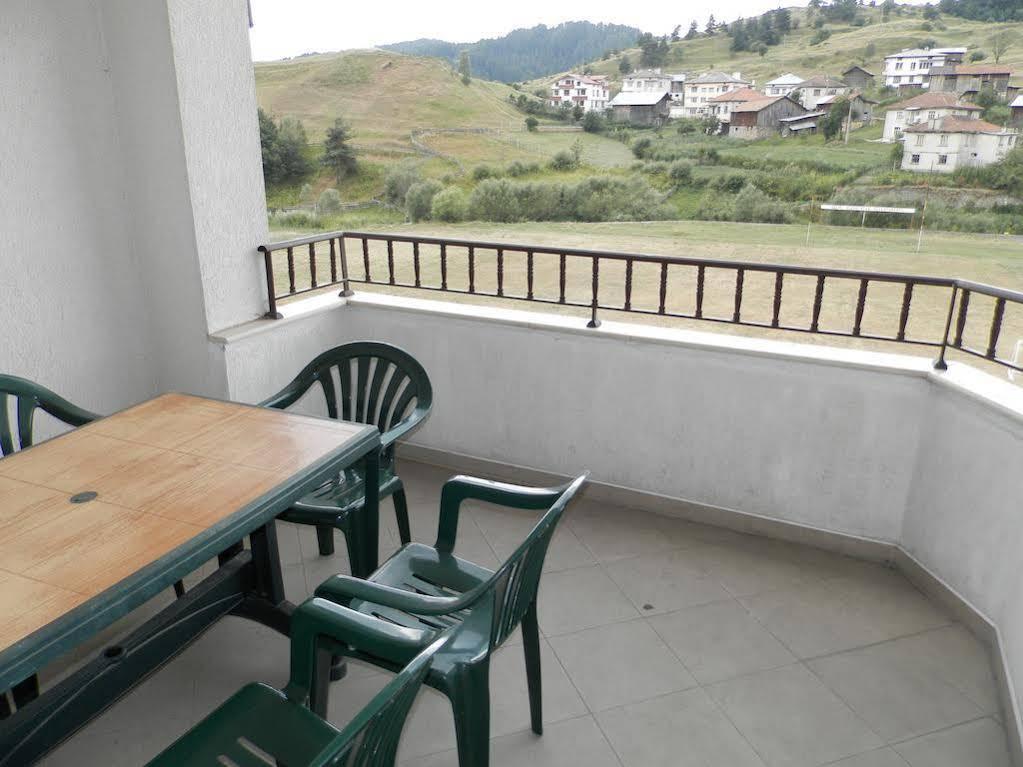 Family Hotel Daisy Borino Exterior foto