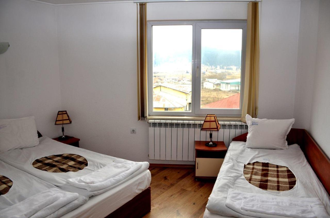 Family Hotel Daisy Borino Exterior foto