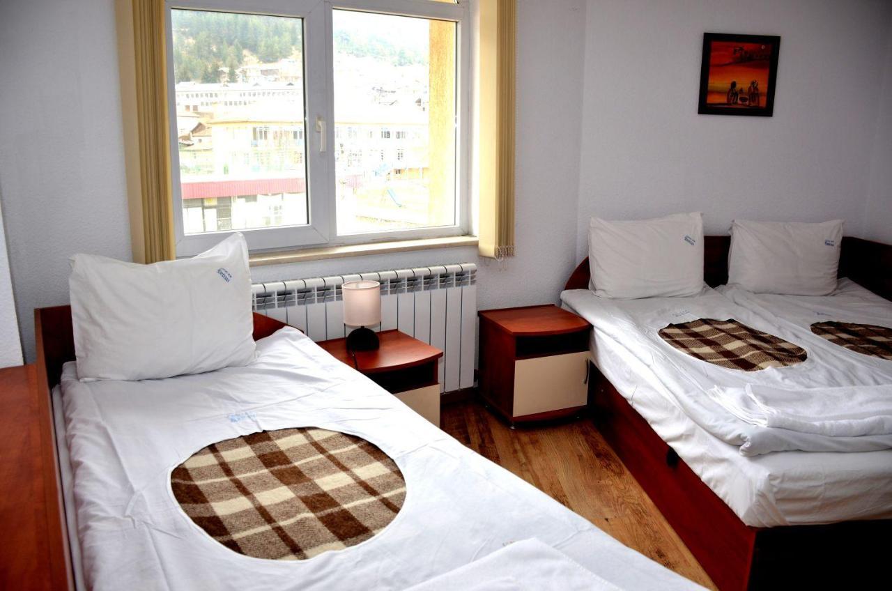 Family Hotel Daisy Borino Exterior foto