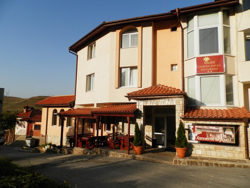 Family Hotel Daisy Borino Exterior foto